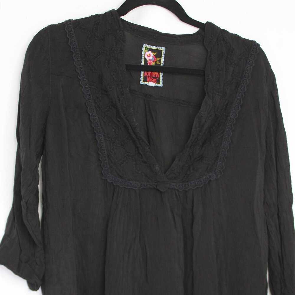 Johnny Was Black Boho V-Neck Embroidered Tunic Blouse Size Small